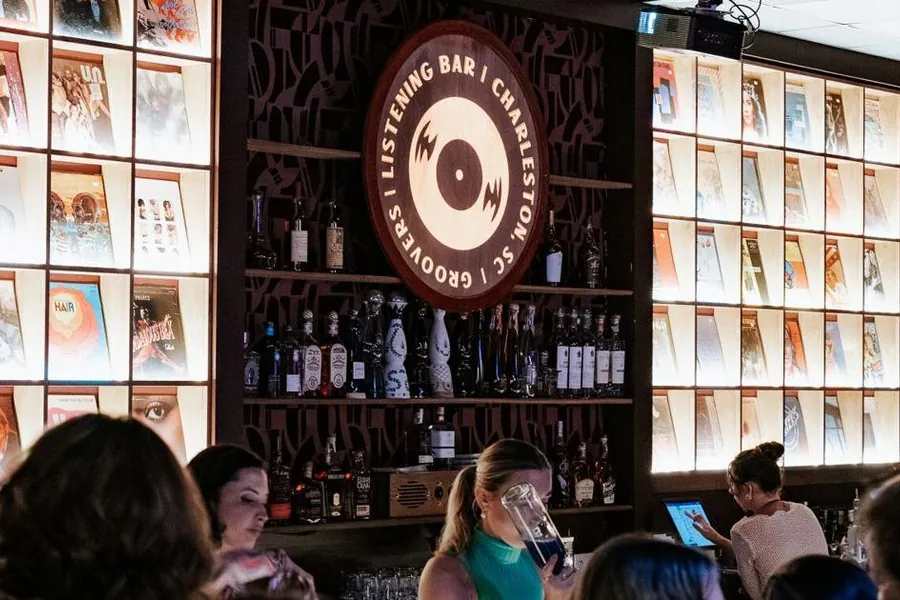 Groovers Listening Bar