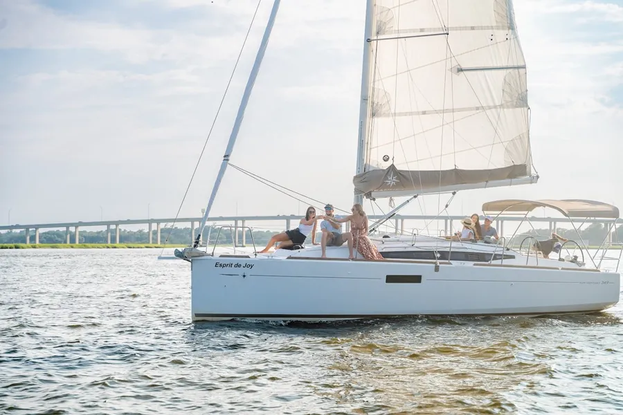 Holy City Sailing